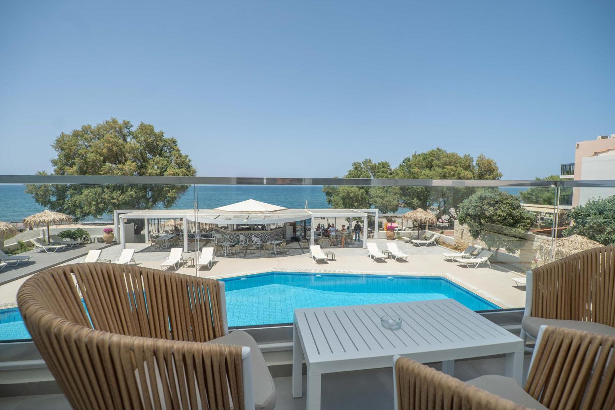 Alexia Beach Hotel Agia Marina Exterior foto